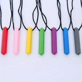 Bar chew pendant with ridges